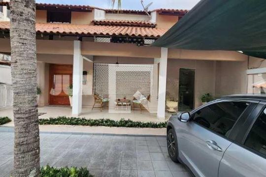Casa à venda com 4 quartos, 367m² em Jardim Guanabara, Rio de Janeiro