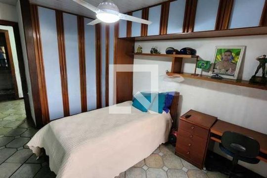 Casa à venda com 4 quartos, 367m² em Jardim Guanabara, Rio de Janeiro