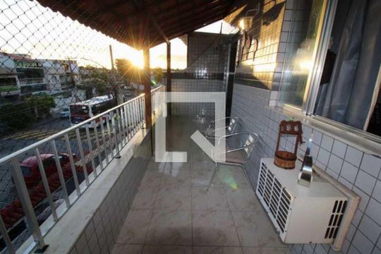 Casa à venda com 4 quartos, 258m² em Portuguesa, Rio de Janeiro