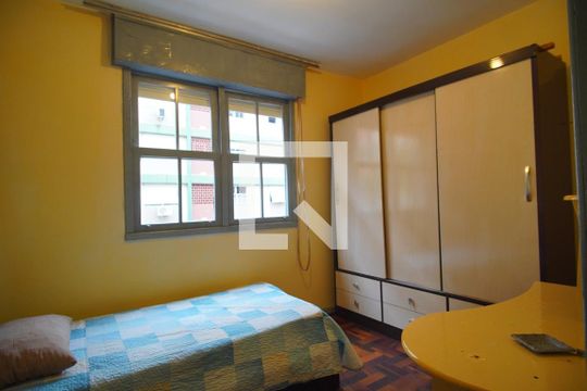 Quarto 2 de apartamento à venda com 2 quartos, 67m² em Petrópolis, Porto Alegre