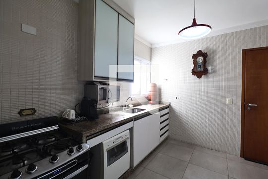 Cozinha de casa à venda com 4 quartos, 300m² em Vila Assunção, Santo André