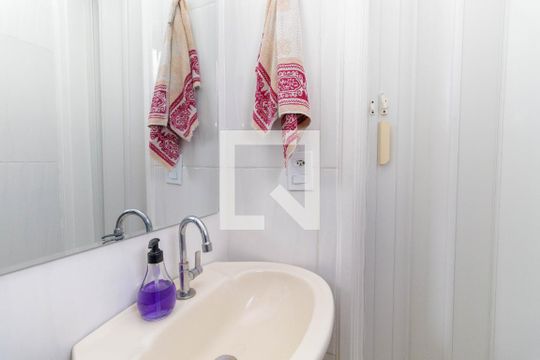 Lavabo Sala de apartamento à venda com 4 quartos, 145m² em Parque Tomas Saraiva, São Paulo