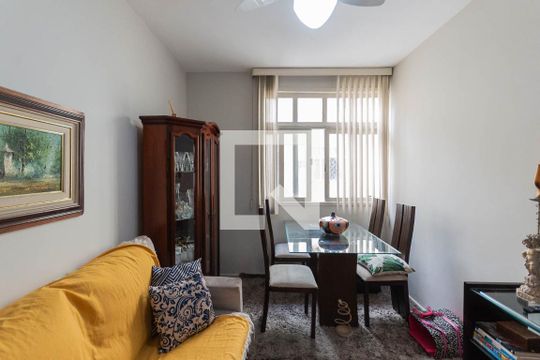 Sala de apartamento à venda com 2 quartos, 60m² em Vila Isabel, Rio de Janeiro