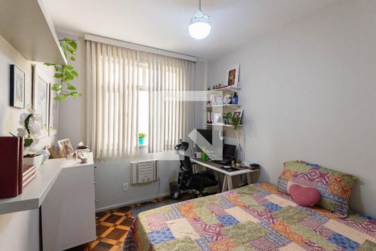 Quarto 1 de apartamento à venda com 2 quartos, 60m² em Vila Isabel, Rio de Janeiro