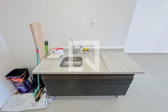 Cozinha de apartamento à venda com 1 quarto, 34m² em Vila Mariana, São Paulo