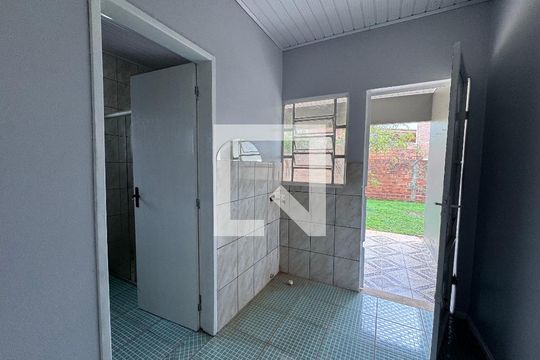 Cozinha de casa à venda com 3 quartos, 110m² em Santos Dumont, São Leopoldo