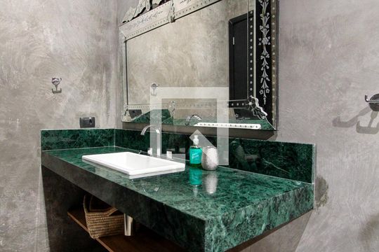 Banheiro  Quarto 3 suíte  de casa de condomínio para alugar com 4 quartos, 560m² em Itanhangá, Rio de Janeiro