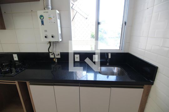 Área de Serviço de apartamento para alugar com 2 quartos, 45m² em Taquara, Rio de Janeiro