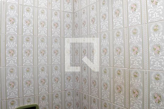 Banheiro Social de apartamento à venda com 3 quartos, 116m² em Petrópolis, Porto Alegre