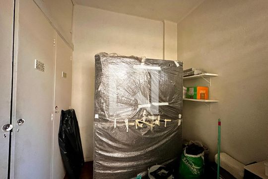 Quarto de Serviço de apartamento à venda com 4 quartos, 213m² em Leme, Rio de Janeiro