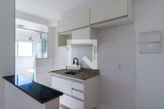Cozinha de apartamento para alugar com 2 quartos, 49m² em Jardim Parque Morumbi, São Paulo