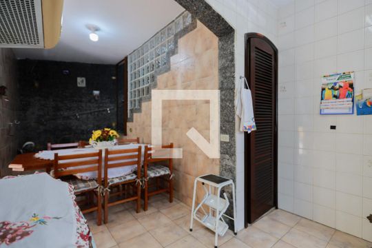 Casa 2 - Cozinha de casa à venda com 4 quartos, 212m² em Chora Menino, São Paulo