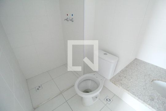 Banheiro da suíte de apartamento à venda com 2 quartos, 50m² em Pechincha, Rio de Janeiro
