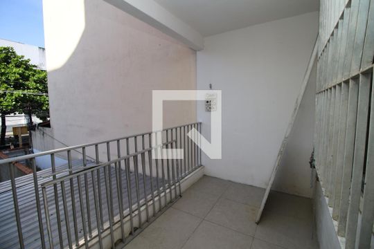 Varanda de casa à venda com 1 quarto, 102m² em Penha, Rio de Janeiro