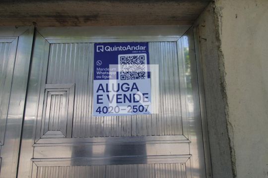 Placa de casa à venda com 1 quarto, 102m² em Penha, Rio de Janeiro