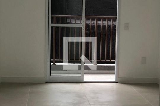 Sala de apartamento para alugar com 1 quarto, 27m² em Vila Monte Alegre, São Paulo