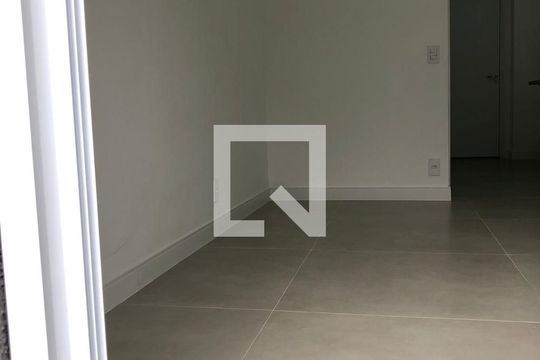 Sala de apartamento para alugar com 1 quarto, 27m² em Vila Monte Alegre, São Paulo
