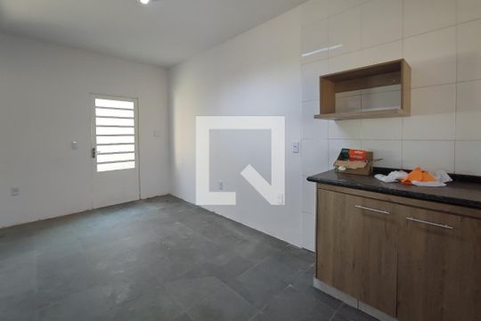 Cozinha de casa à venda com 2 quartos, 220m² em Parque Santa Bárbara, Campinas