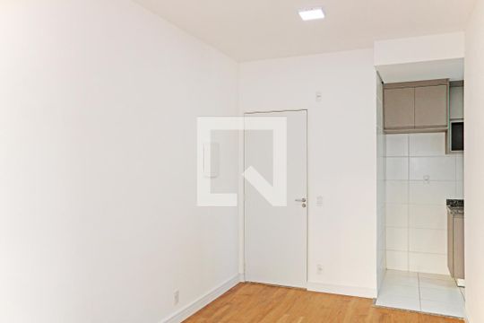 Sala de apartamento para alugar com 2 quartos, 60m² em Dos Ortizes, Valinhos