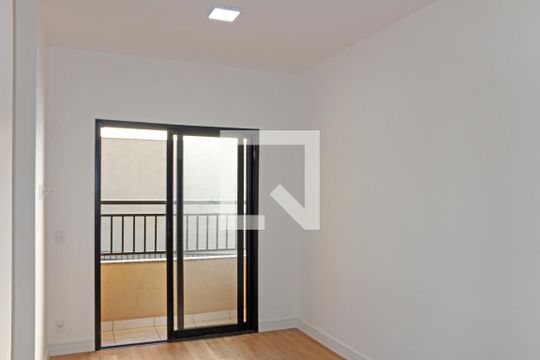 Sala de apartamento para alugar com 2 quartos, 60m² em Dos Ortizes, Valinhos