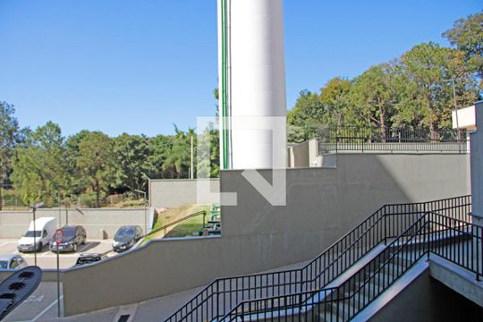 Vista da Suíte  de apartamento para alugar com 2 quartos, 60m² em Dos Ortizes, Valinhos