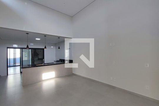 Casa de Condomínio à venda com 3 quartos, 200m² em Swiss Park, Campinas