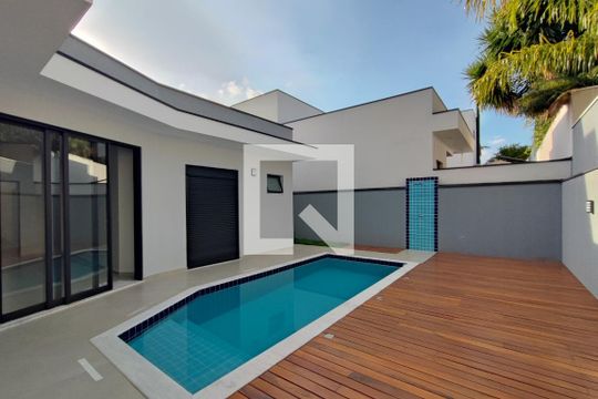 Quintal - Piscina de casa de condomínio à venda com 3 quartos, 200m² em Swiss Park, Campinas
