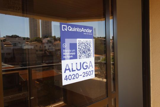Placa de apartamento para alugar com 3 quartos, 238m² em Jardim Marisa, Sorocaba