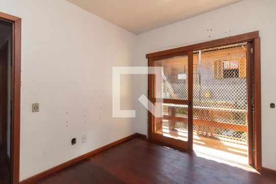 Quarto 2 de casa para alugar com 5 quartos, 300m² em Cavalhada, Porto Alegre