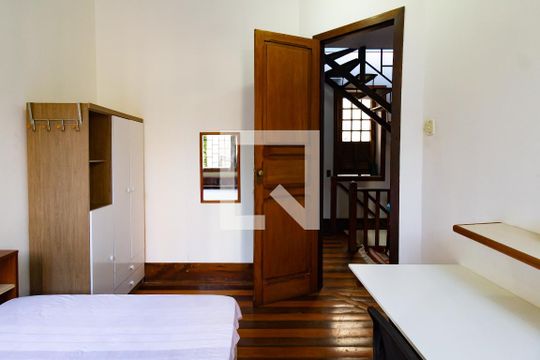 Quarto 1 de casa à venda com 4 quartos, 190m² em Botafogo, Rio de Janeiro