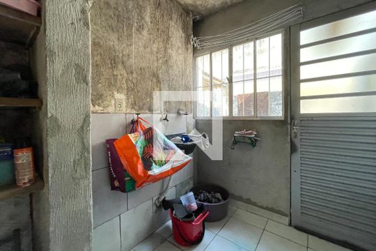 Área de Serviço - Casa 1 de casa à venda com 5 quartos, 300m² em Paulicéia, São Bernardo do Campo