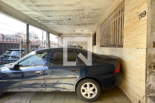 Garagem de casa à venda com 5 quartos, 300m² em Paulicéia, São Bernardo do Campo