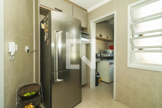 Cozinha de apartamento à venda com 3 quartos, 178m² em Petrópolis, Porto Alegre