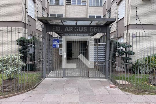 Fachada + Placa de apartamento para alugar com 2 quartos, 72m² em São José, São Leopoldo