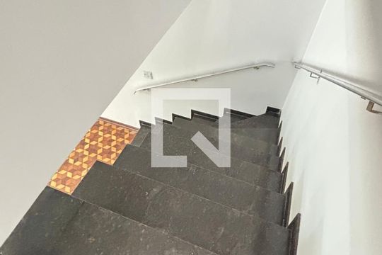 Escada de casa à venda com 3 quartos, 112m² em Boa Vista , São Caetano do Sul