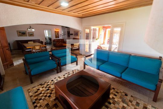 Casa à venda com 3 quartos, 332m² em Parque Taquaral, Campinas