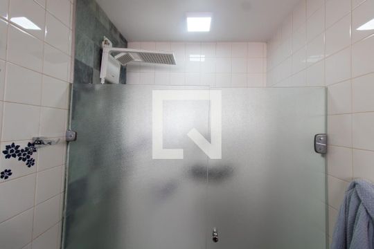 Banheiro Suíte 1  de casa à venda com 3 quartos, 332m² em Parque Taquaral, Campinas