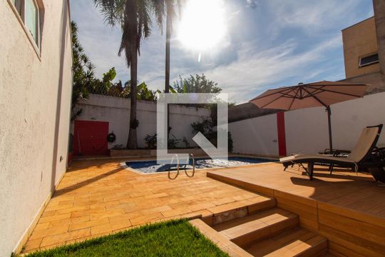 Área comum de casa à venda com 3 quartos, 332m² em Parque Taquaral, Campinas
