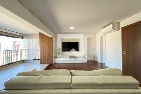 Apartamento para alugar com 3 quartos, 170m² em Vila Mariana, São Paulo