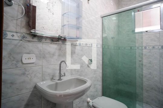 Banheiro Social de casa à venda com 4 quartos, 143m² em Jardim Danfer, São Paulo