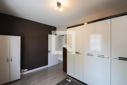 Quarto de apartamento para alugar com 1 quarto, 54m² em Vila Santa Luzia, São Bernardo do Campo