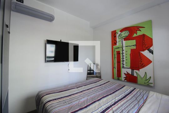 Quarto de kitnet/studio para alugar com 1 quarto, 27m² em Indianópolis, São Paulo