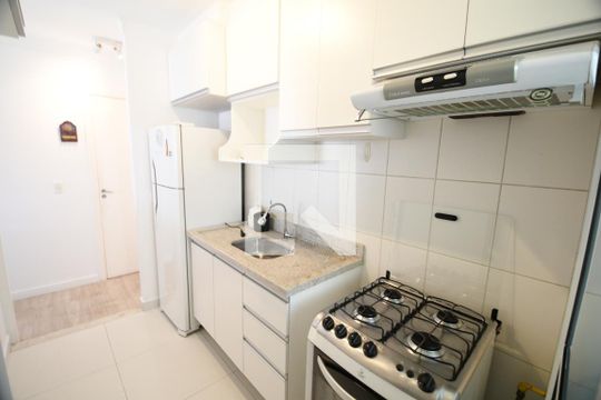 Cozinha de apartamento para alugar com 3 quartos, 70m² em Bonfim, Campinas