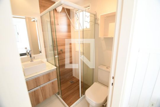 Banheiro Suíte de apartamento para alugar com 3 quartos, 70m² em Bonfim, Campinas