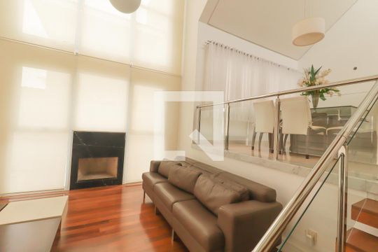 Sala de casa de condomínio à venda com 4 quartos, 410m² em Vila Virgínia, Jundiaí
