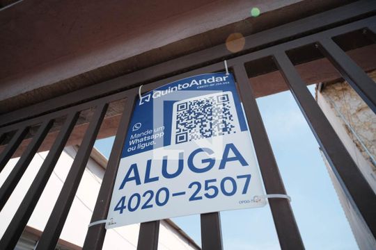 Placa de casa para alugar com 1 quarto, 70m² em Vila Rio Branco, São Paulo