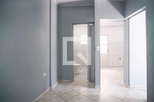 Sala de casa para alugar com 1 quarto, 70m² em Vila Rio Branco, São Paulo