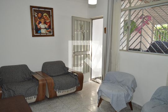 Casa à venda com 3 quartos, 200m² em Vila Mariana, São Paulo