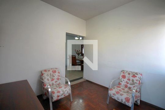 Sala de casa à venda com 4 quartos, 360m² em Nova Vista, Belo Horizonte