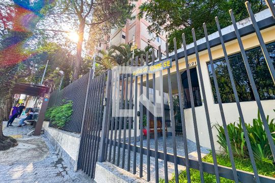 Fachada de apartamento à venda com 3 quartos, 70m² em Vila Mariana, São Paulo